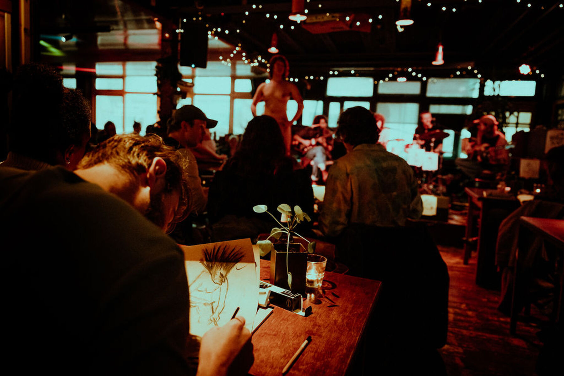 Drink & Draw