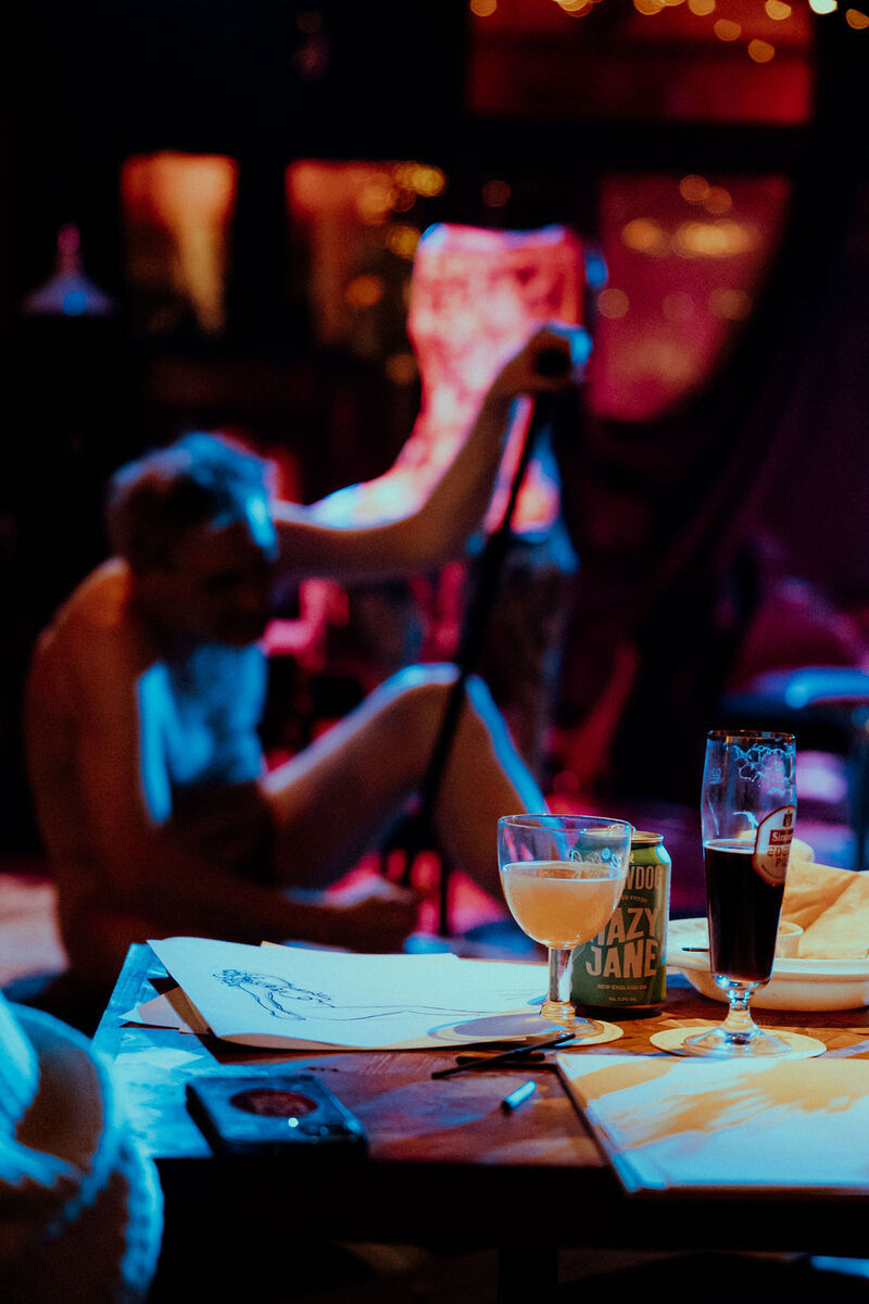 Drink & Draw